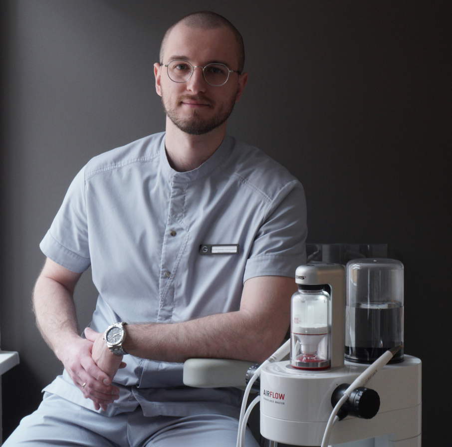 Комплексная чистка Air Flow Prophylaxis Master — даже с брекетами